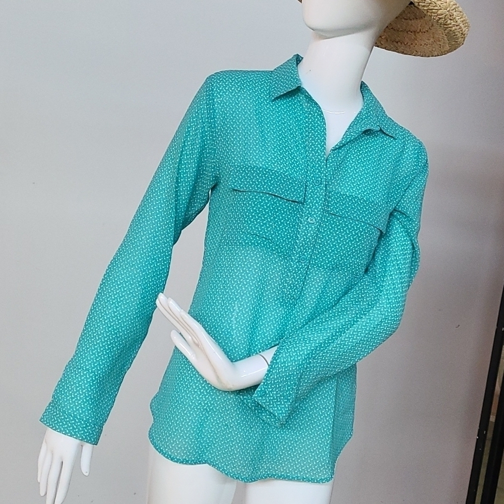 🌈 Van Heusen_ Half Button Down Lightweight Long Sleeve Blouse Top Size XXS